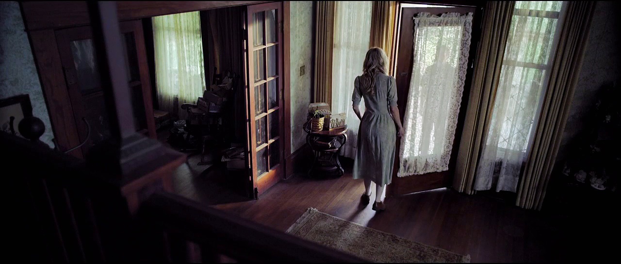 Intruders (2015) Review with Spoiler Ending - My Favorite Horror