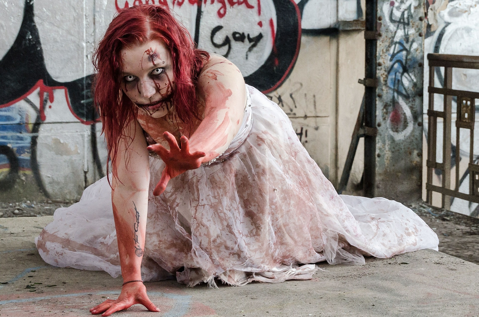 The Only Zombie Halloween Makeup Tutorial You'll Ever Need